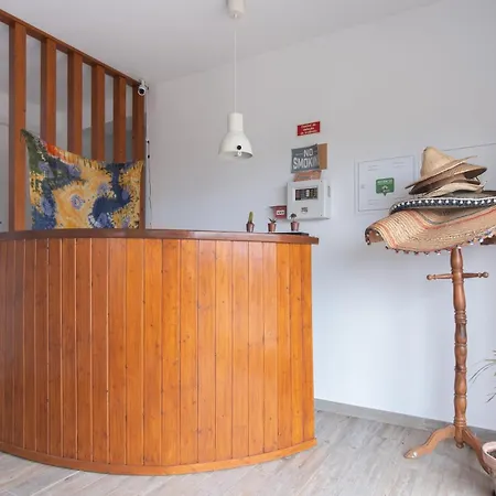 Sunshine Albergue